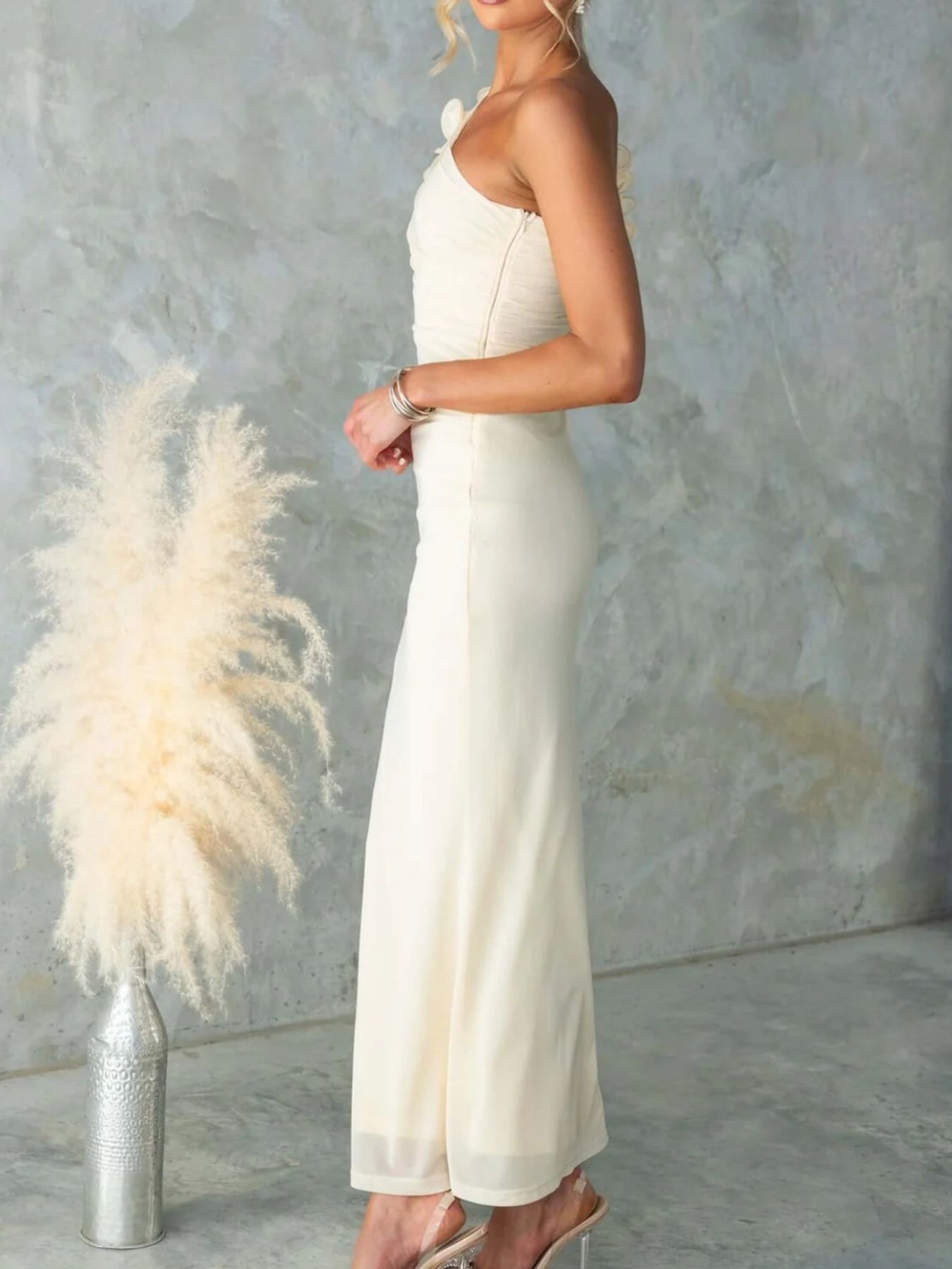 2581628d-94ca-4860-b2e0-2c3f0ad25f44-Max