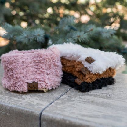 Fluffy Luxe Faux Fur Head Wrap – Rose Edition